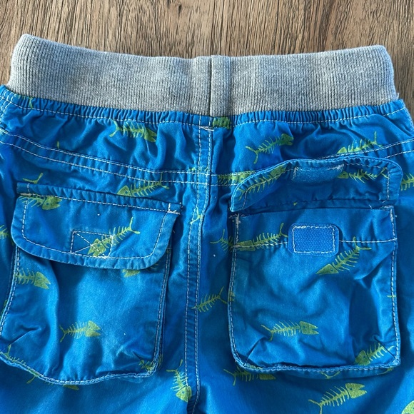 Drawstring Shorts - Picture 3 of 4